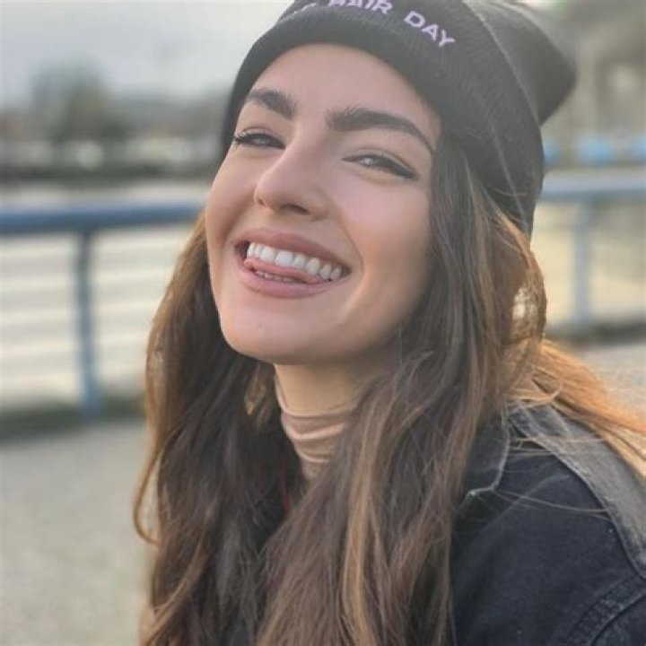 
Kayla Compton Height, Weight, Net Worth, Age, Birthday, Wikipedia, Who, Nationality, Biography 