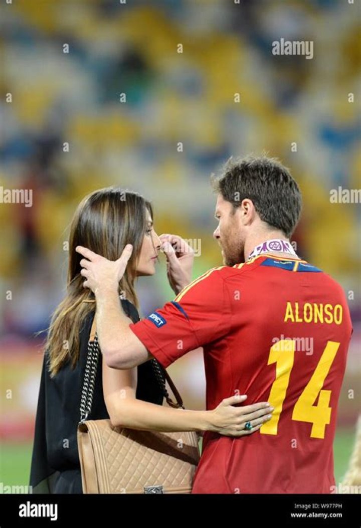 Who Is Nagore Aranburu? Meet The Beautiful Wife Of Xabi Alonso!